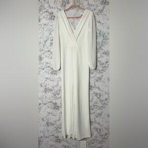 Windsor women Ivory  off white Jumpsuit  Sz M eUC